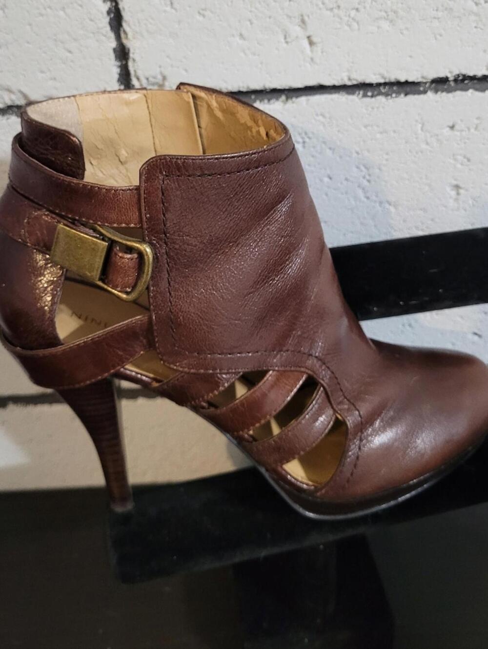 Nine West Brown Leather Ankle Boots Sz 9M - Picture 2 of 8